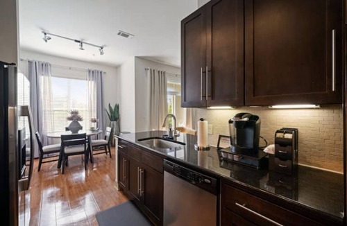 Texas Medical Center Apartment | Packhouse 3 Perfect for Long Term Stays