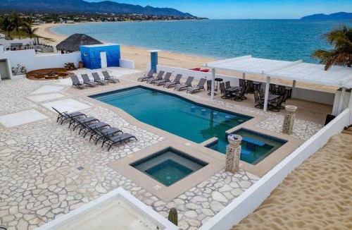 La Ventana Villa | Palacio Blanco Luxury Villa 1