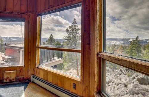 Winter Park Highlands House | Panoramic Mountain-View Retreat w/Hot Tub + Deck!
