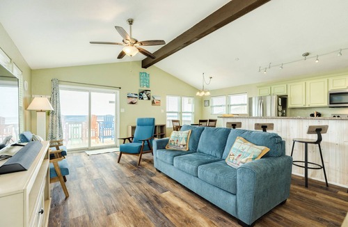 Bermuda Beach House | Panoramic View Beachfront Home - Easy Beach Access, Outside Shower, Dog Friendly