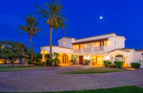 Shea Ranchos House | ParadiseCastlePickleballCrtPuttSpaRoomGameRm
