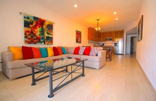 South Hotel Zone Hotel | Park Royal Los Tules Cozy 1BR Condo w Balcony for Vacation Spots