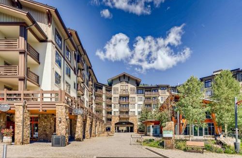 Copper Mountain Village Apartment | Passage Point 405 condo