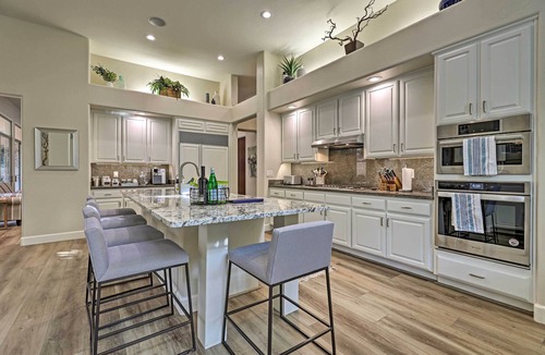 Pinnacle Hill House | Patio, Playground! Glendale Family Gem Near Golf