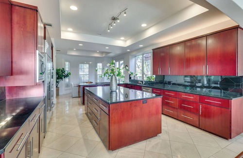 Rob Roy On The Lake House | Patio, Pool & Views: Spacious Hill Country Getaway