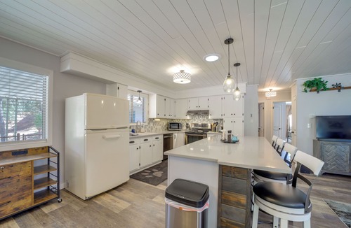 Payson Cottage | Payson Summer Getaway w/Backyard