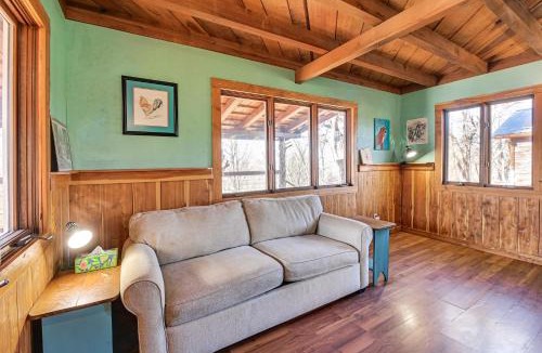 Siler House | Peaceful ‘Mountain Cabin’ w/Views in Williamsburg