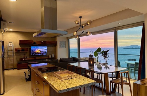 North Hotel Zone Apartment | Peninsula 2BR/2BA Pools&beach