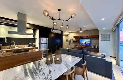 North Hotel Zone Apartment | Peninsula 2BR/2BA Pools&beach