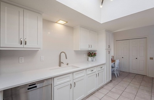 Canoa Estates House | Perfect 2-bedroom townhome with AC & fireplace in Green Valley - mountain views
