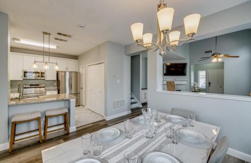 South Arlington House | Pet Friendly! Renovated Arlington Home Near AT&T