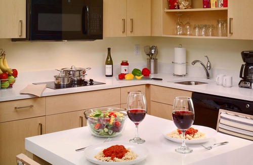 The Galleria Hotel | Pet Friendly Stay Steps from The Galleria! Full Kitchen! Pool & Free Parking!