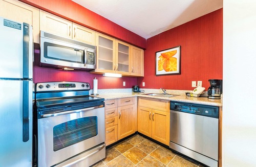 North Mountain Apartment | Phoenix 2bd Queen Beds
