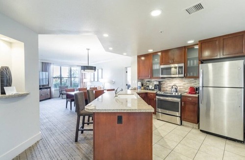 Desert Ridge Condo | Phoenix | Desert Escape | Golf & Resort Pool