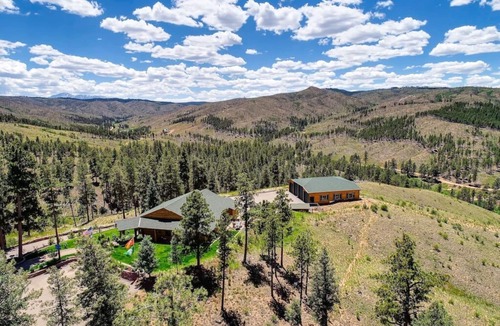 Woodland Park Cabin | Pikes Peak Ranch - Eagle Crest Cabin