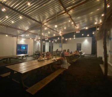 El Paredon Hostel | Playa de la Fuente