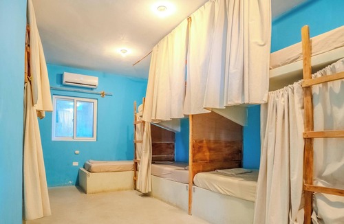 El Paredon Hostel | Playa de la Fuente