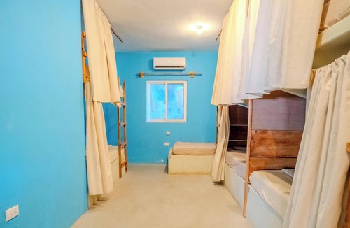 El Paredon Hostel | Playa de la Fuente