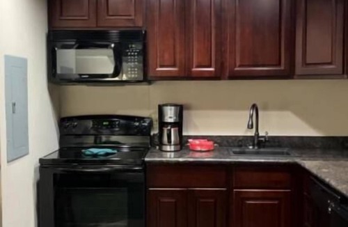 Central Business District Hotel | Plaza Suites Downtown New Orleans