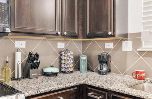 Southside House | Pool , Lackland AFB , Spacious & Family-Friendly
