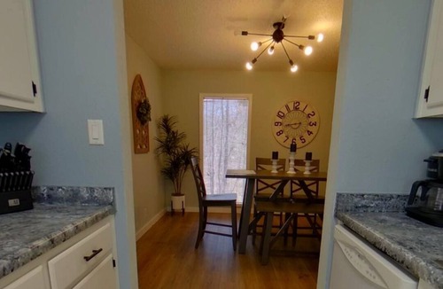 Hot Springs Village House | Pool Table-Hot springs Village Cozy Twnhse+Walk 2 lake