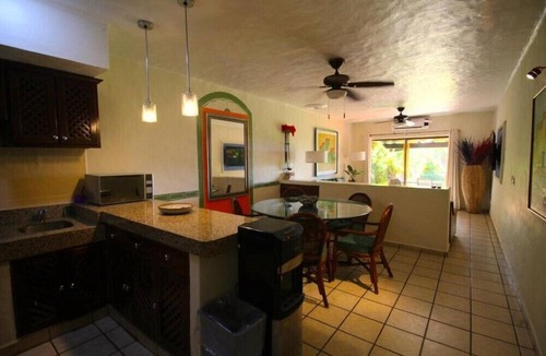 South Hotel Zone Hotel | Pool-view Impeccable 2BR Condo Near the Beach with Garden