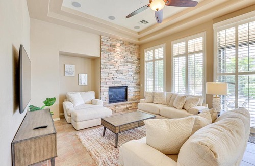 Litchfield Park House | Poolside Dining! Family Home 5 Mi to Goodyear