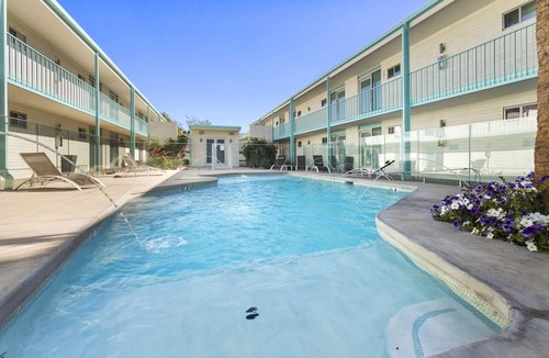 Roosevelt Condo | Poolside Studio in Central DTPH Location w/Pool
