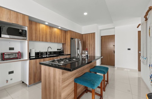 Fluvial Vallarta Apartment | Posh 3-bdr, 2-bath, Parking, Free Airport Shuttle