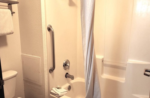 Hobbs Hotel | Premier Extended Stay Hobbs