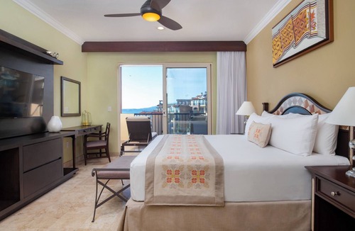 Puerto Vallarta Resort | PRESIDENT'S DAY WEEK IIN PUERTO VALLARTA! VILLA DEL PALMAR FLAMINGOS 2 BEDROOM