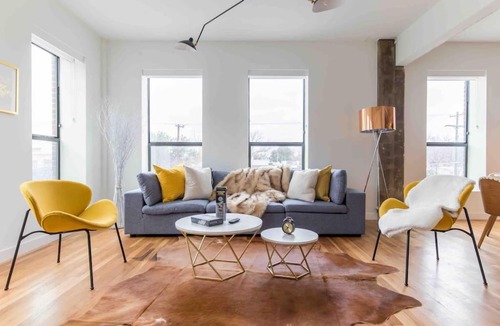 Turtle Creek Apartment | Prestigious Oak Lawn Loft With King Bed