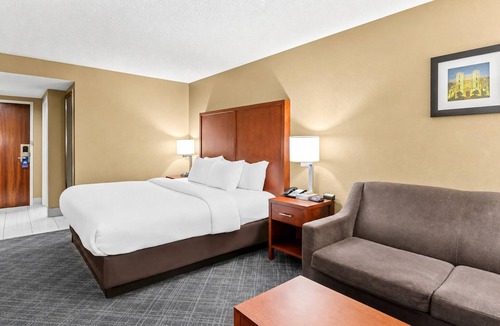 Highlands - Perkins Hotel | Prime Baton Rouge Location Near LSU Museum, Zoo, and Riverfront Dining