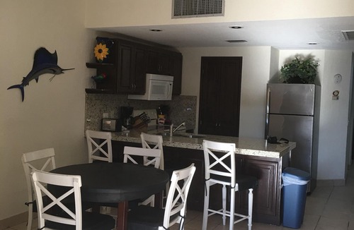Sandy Beach Condo | Princesa de Peñasco B-304 (1B/1B)