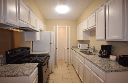 Fort Worth Apartment | Private 2 Bed unit in a 4plex close to Hwy 820 in North Fort Worth TX