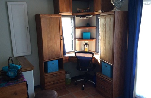 Eagle Rock House | Private back house for rent in beautiful Glendale!
