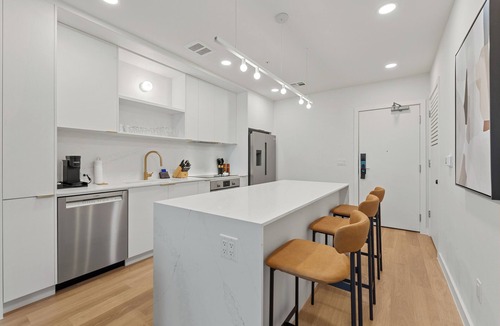 South Lamar Apartment | Private Balcony, Resort-Style Amenities, Pool, Dining, Terrace, Views | The Code