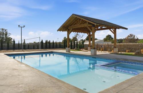 Las Cruces House | Private Beach Volleyball Pool Retreat