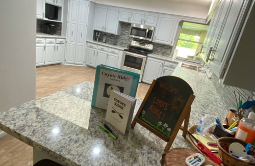 Mabank House | Private Country Home on 4 acres, Open Space, Pool, Hot Tub, Gameroom, Pond