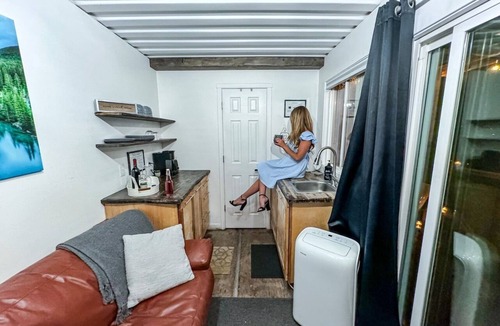 Monument Cottage | Private Glamping Container Hot Tub Escape Creek Access