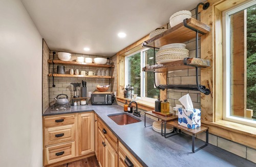 New Meadows Cottage | Private Hot Spring | River | Brundage | Off Grid