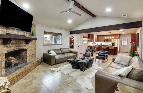Wetmore House | Private Patio & Yard: Pet-Friendly Bulverde Home