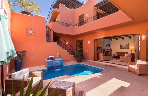 Nopolo House | Private Pool amazing views! BBQ | Bikes |