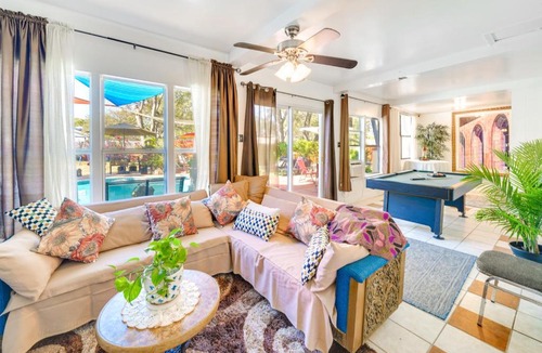 Heritage Villa | Private Pool & Yard! Massive San Antonio Villa