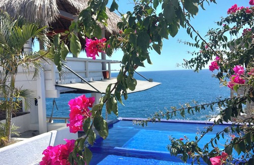 Puerto Angel Cottage | Private Room at Punta Blanca, Puerto Angel - Pool & Shared Kitchen
