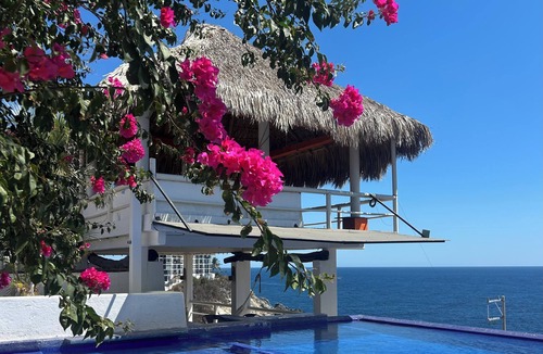 Puerto Angel Cottage | Private Room at Punta Blanca, Puerto Angel - Pool & Shared Kitchen