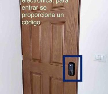 Queretaro House | Private Room Qro Entrance Fast WiFi Residential