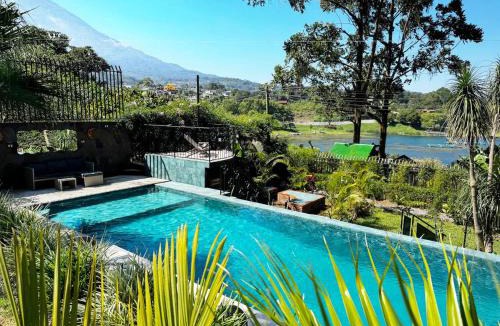 San Lucas Toliman Hotel | Private Room With Jacuzzi, Pool, and Sauna.