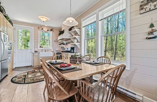 Warm Springs Cabin | Private Secluded Cabin Unbelievable Views Brand New Hot Tub