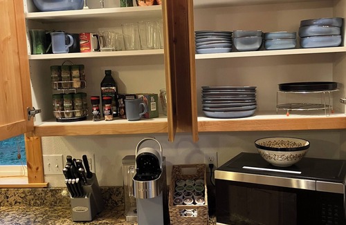 La Center Apartment | Private Studio Guest House